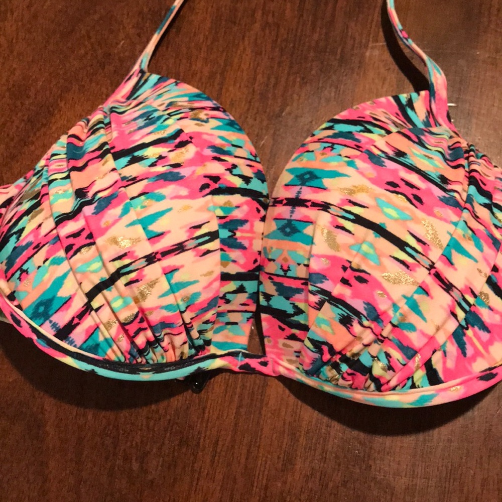 Shade and shore bathing suit bra top